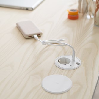 Powerdot med strøm og 2 USB-C til skrivebord Work