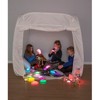 Pop-up telt for projeksjon