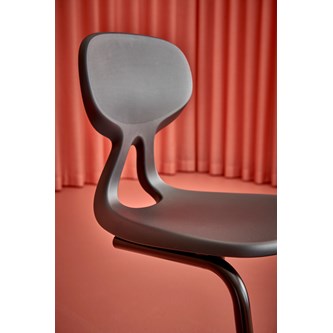 Stol Poly C large 45 cm svart