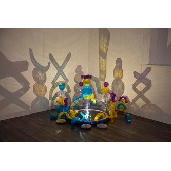 Barnas projektor, Hemisphere