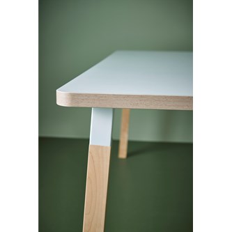 Bord Helmi HT 180x80 cm svart mansjett