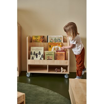 Svea bokvogn liten