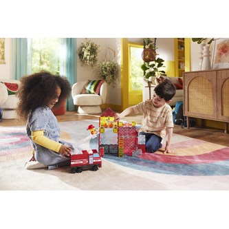 Magna-Tiles brannstasjon