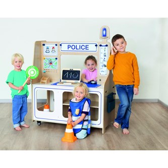 Politi- og brannstasjon