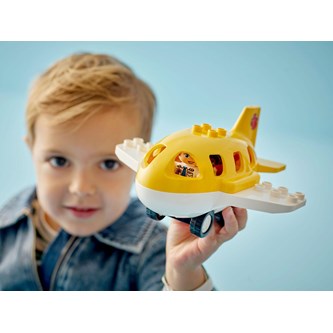 LEGO® DUPLO® på flyplassen for første gang