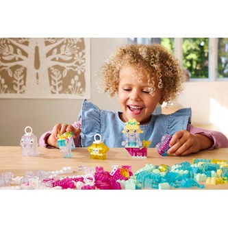 LEGO® Classic Magisk boks med gjennomsiktige klosser