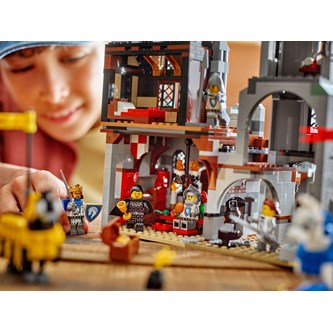 LEGO® Creator middelaldersk ridderslott