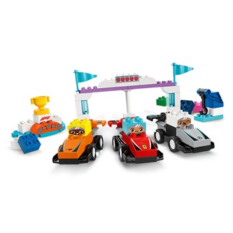 LEGO® DUPLO® F1® team med racerbiler og sjåfører