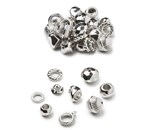 Sølvfargete perler