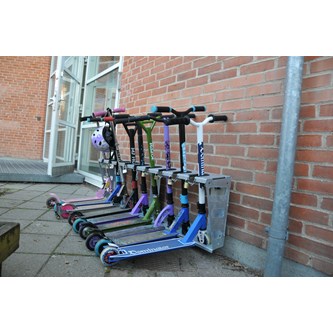 ScooterPark stativ for sparkesykkel