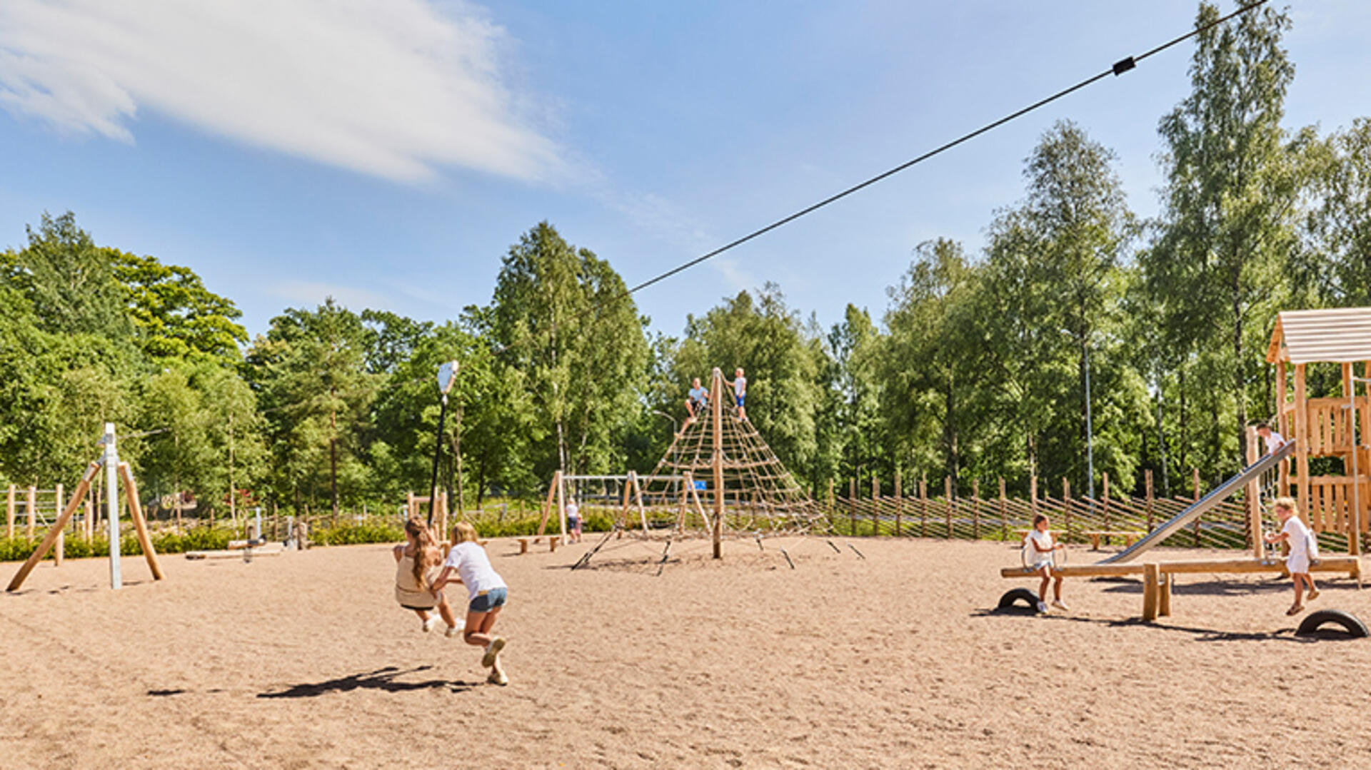 Lekeplassutstyr & utemiljø