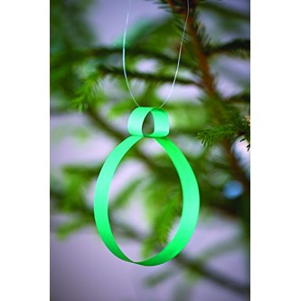 Juletrekule av papirremser