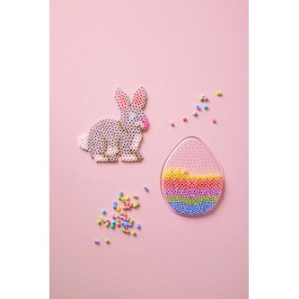 Lag en påskehare og et påskeegg av rørperler