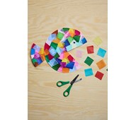 Fisk av papptallerken